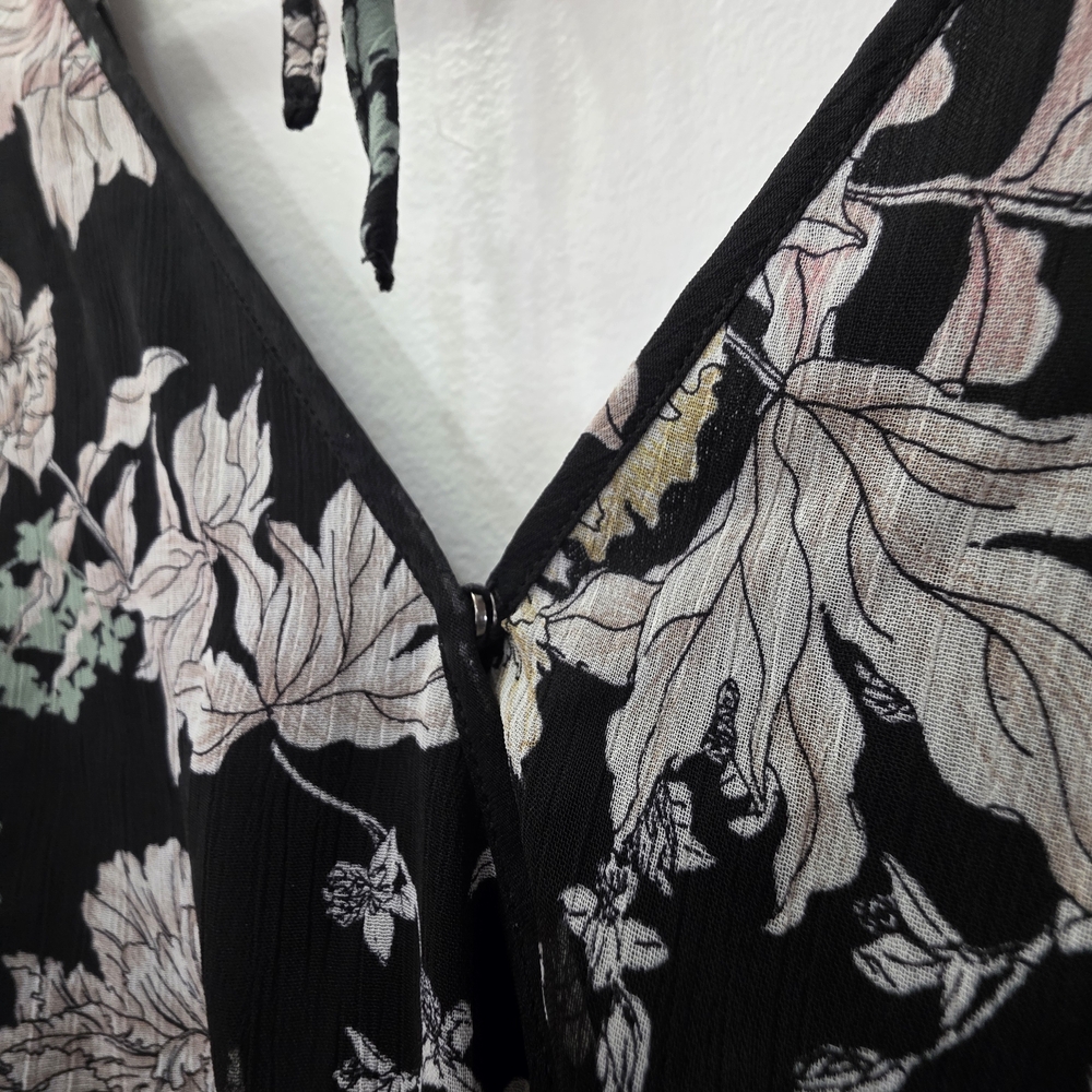 Band of Gypsies Black Floral Maxi Dress - Picture 5 of 9